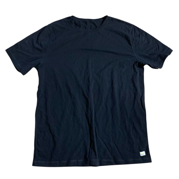 VUORI Tee - Picture 1 of 3